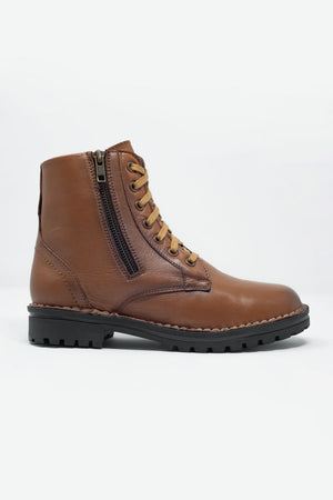 Q2 chunky military boots in brown