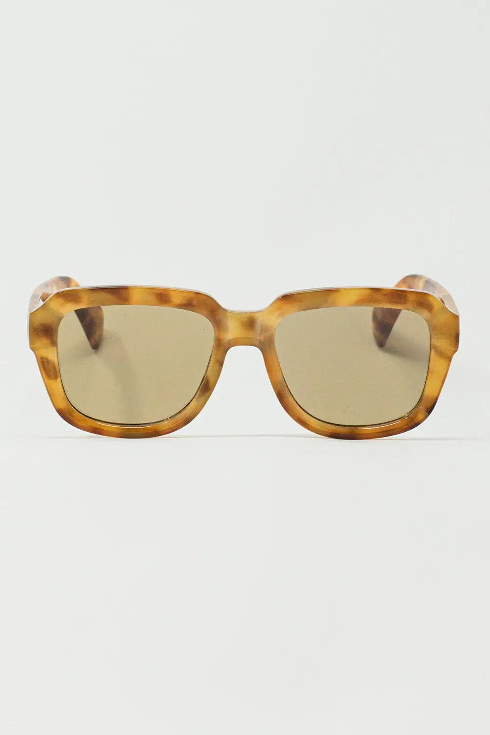 Q2 Chunky Square Sunglasses With Yellow Tinted Frame In Light Tortoise Shell