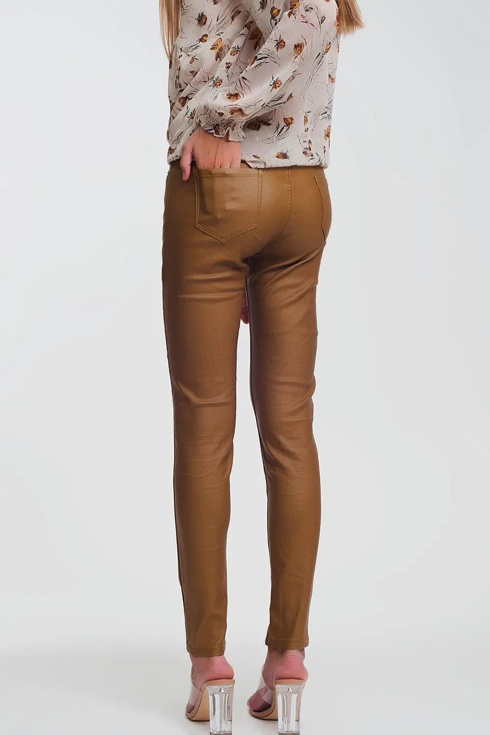 coated skinny pants in camel - Pants
