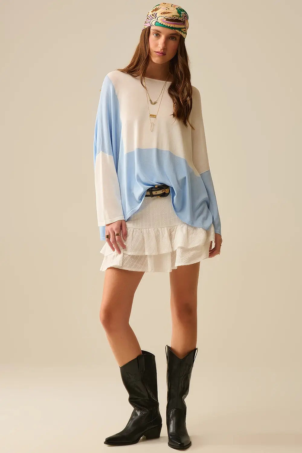 Color Block Bat Wing Sweater In White and blue - One Size / Blue - Sweaters