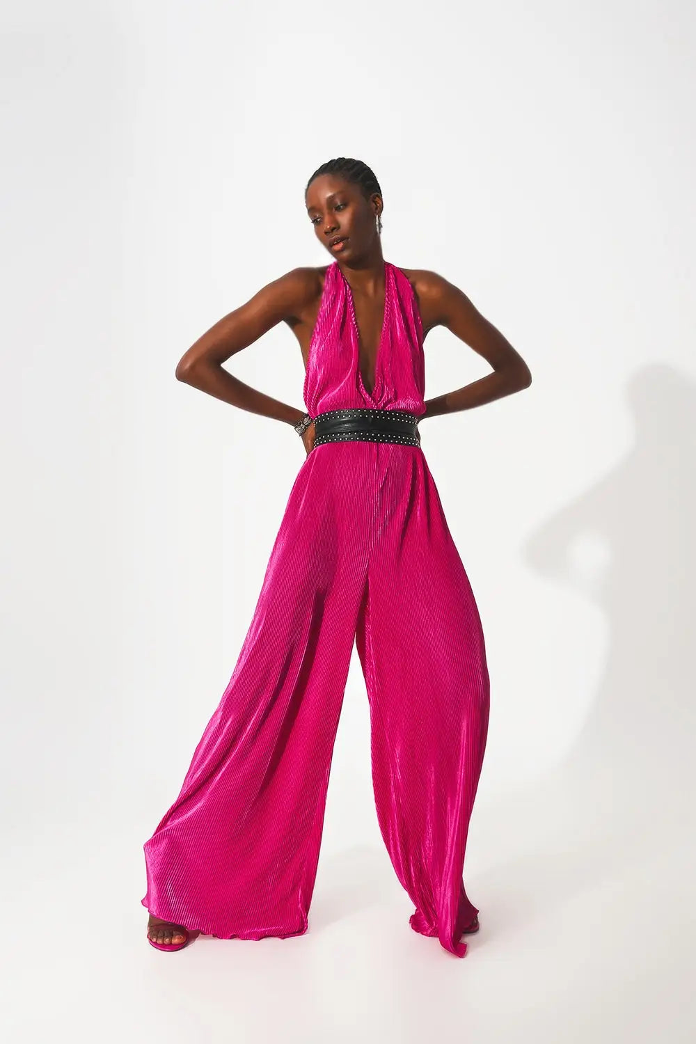 Q2 Combinaison longue dos-nu plissée en satin fuchsia