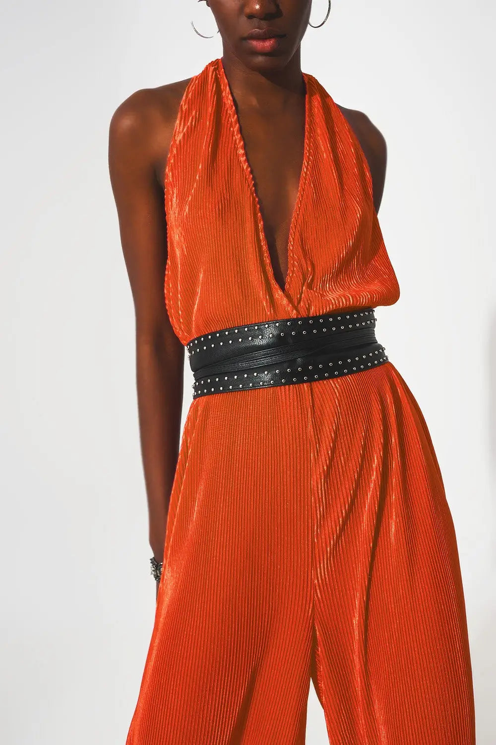 Combinaison longue dos-nu plissée en satin orange - Vestidos