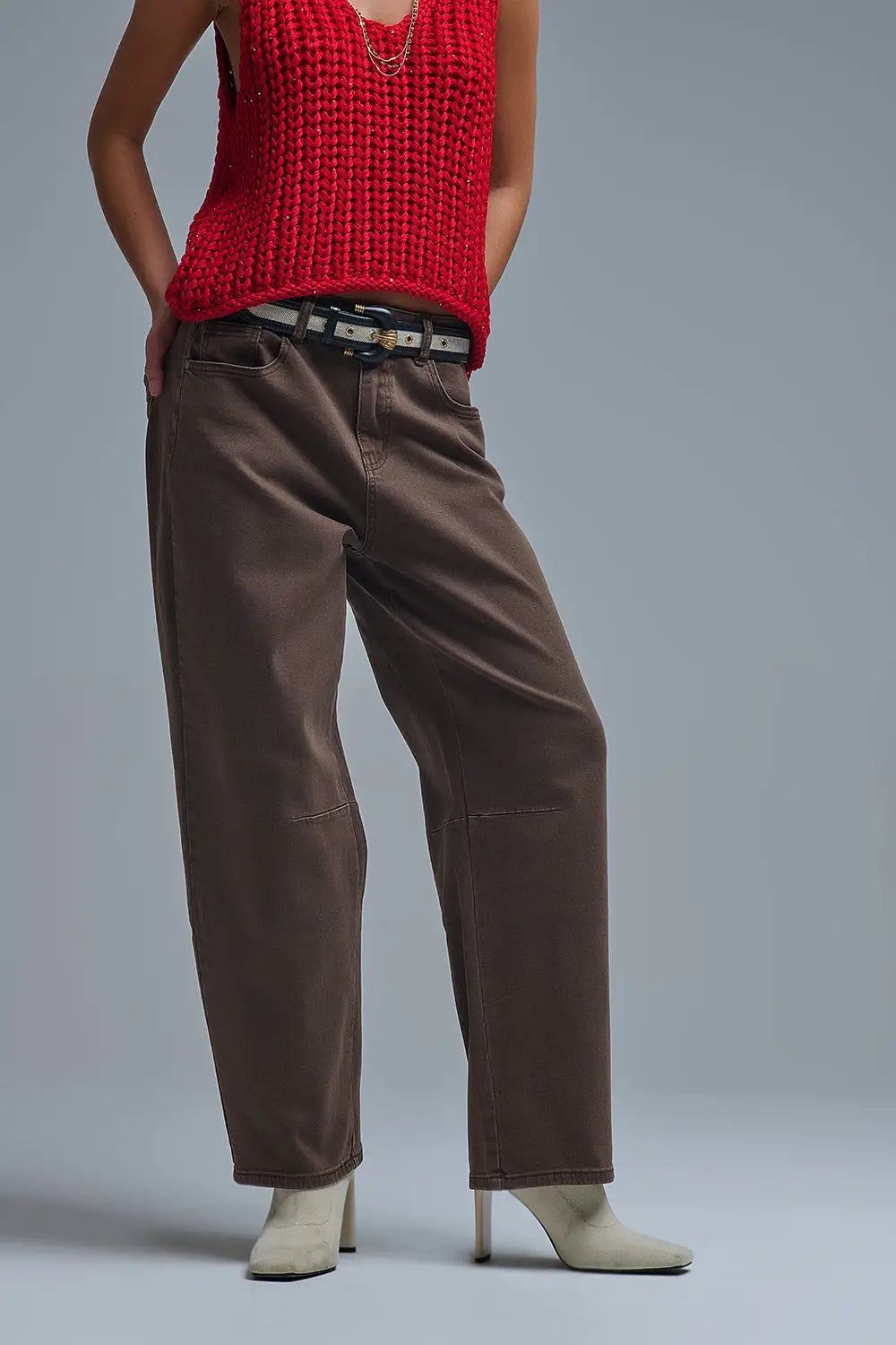 Comfortable stretch jeans with barrel leg in brown - Pants