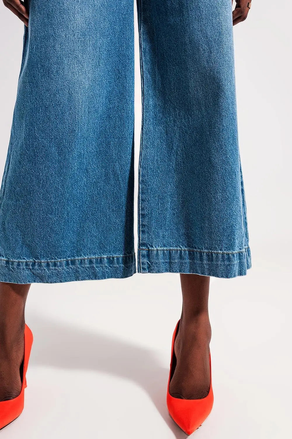 Cotton high waist cropped jeans in mid wash 90s blue - Jeans