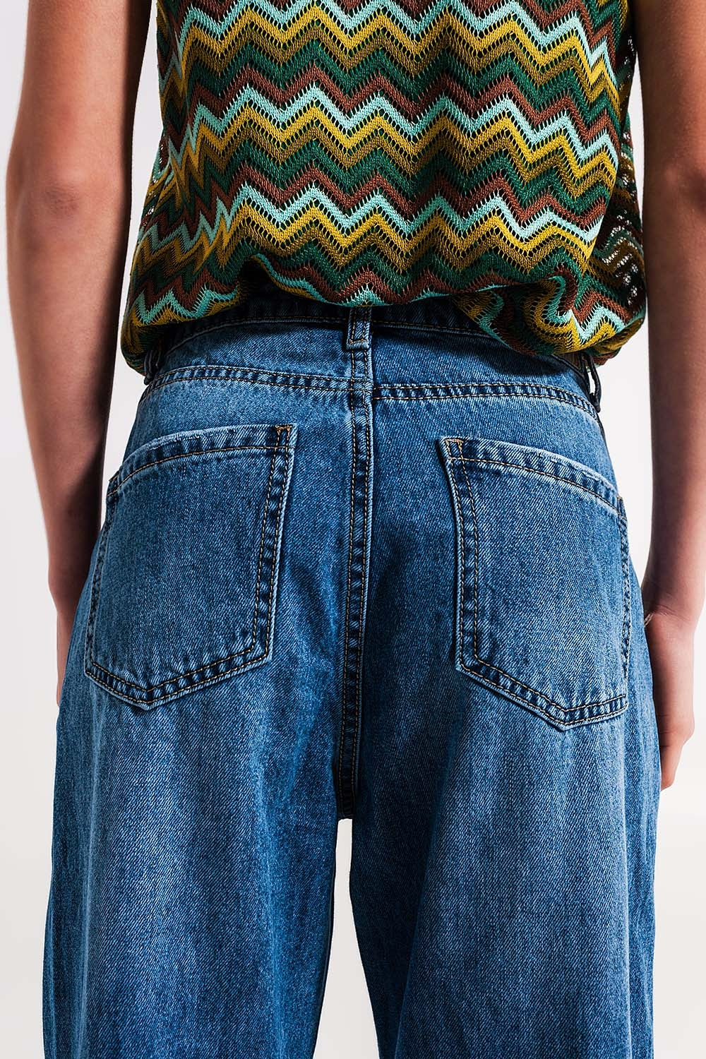 Cotton high waist mom jeans in medium blue