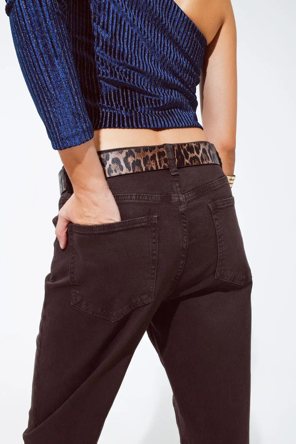 Cotton mid rise slouchy jean in chocolate brown - Jeans