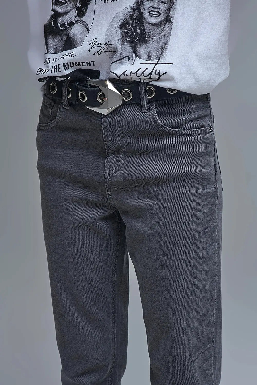 Cotton mid rise slouchy jean in Dark Gray - Jeans