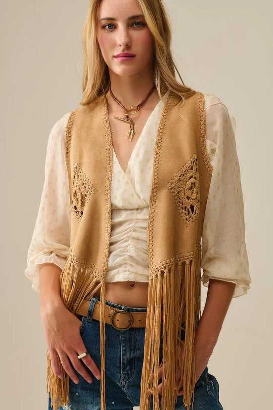 Q2 Cowgirl Style Fringe Faux Suede Vest in Camel