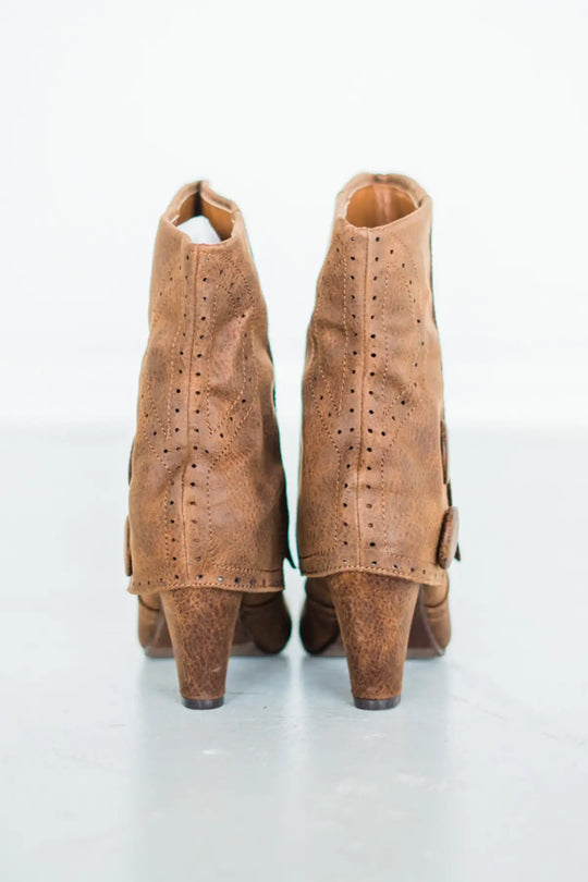 Cowgirl Star Booties in Tan - 110 Fashion Boots