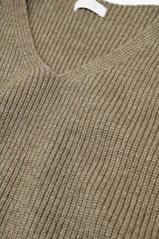 Cozy Oversized Beige V-Neck Sweater - One Size / Beige - Sweaters