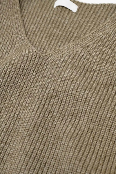 Cozy Oversized Beige V-Neck Sweater - One Size / Beige - Sweaters