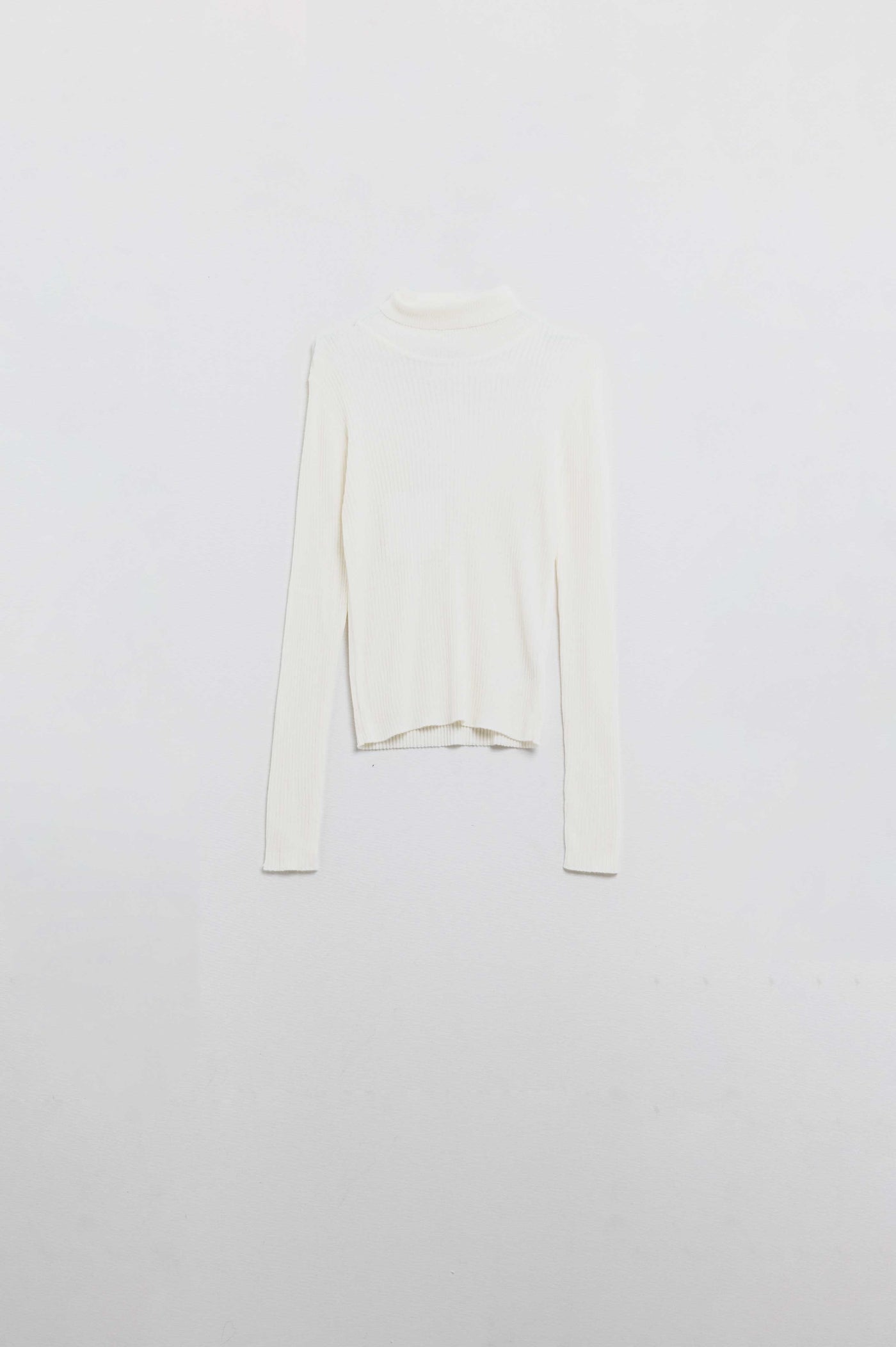 Cream basic ribbed sweater with high neck