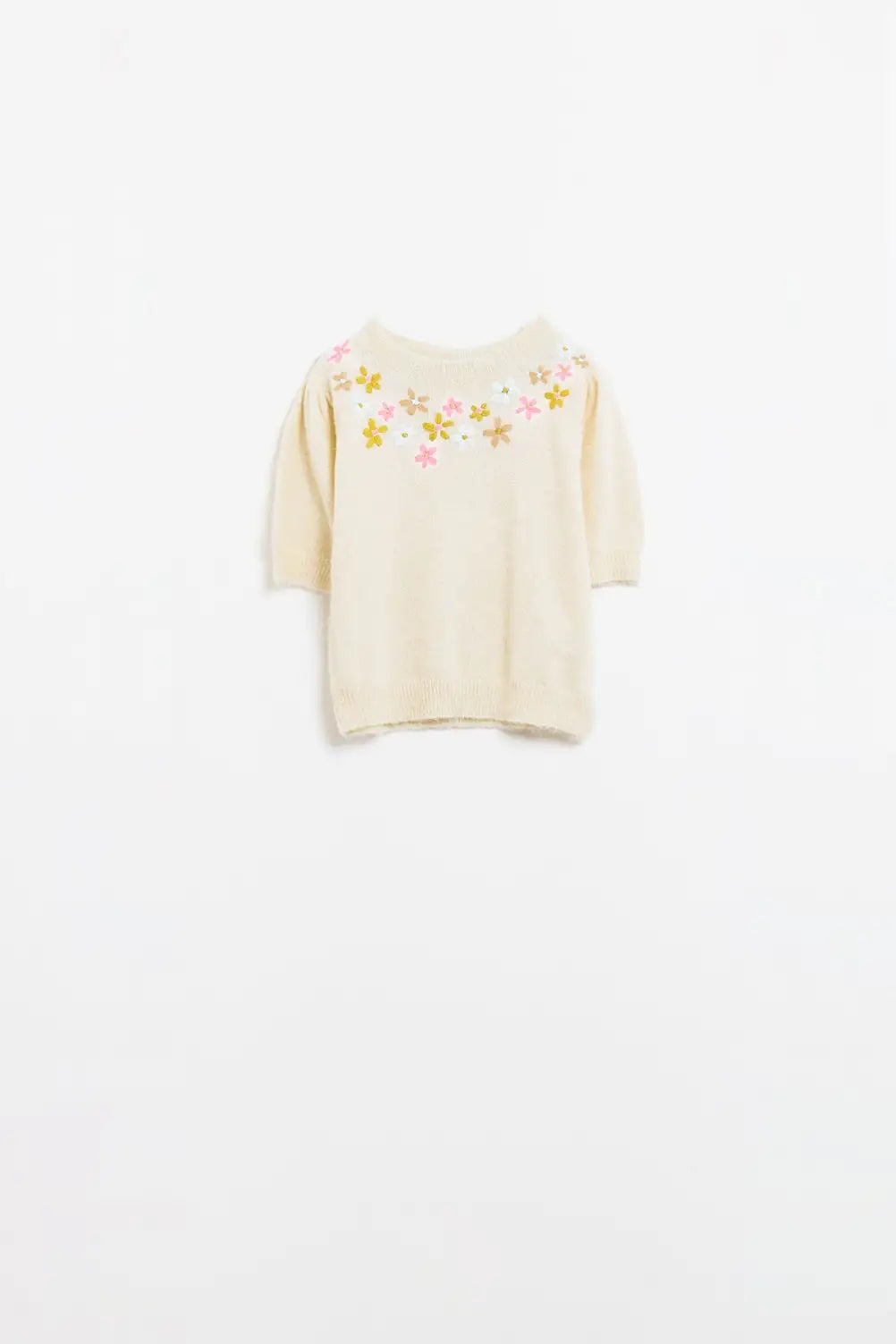 Cream chunky knit short-sleeved sweater with pastel-colored embroidered flowers - One Size / White - Sweaters