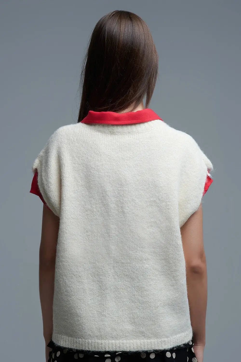 Cream relaxed knitted Vest With Embroidered cute Dog Detail - One Size / White - Sweaters