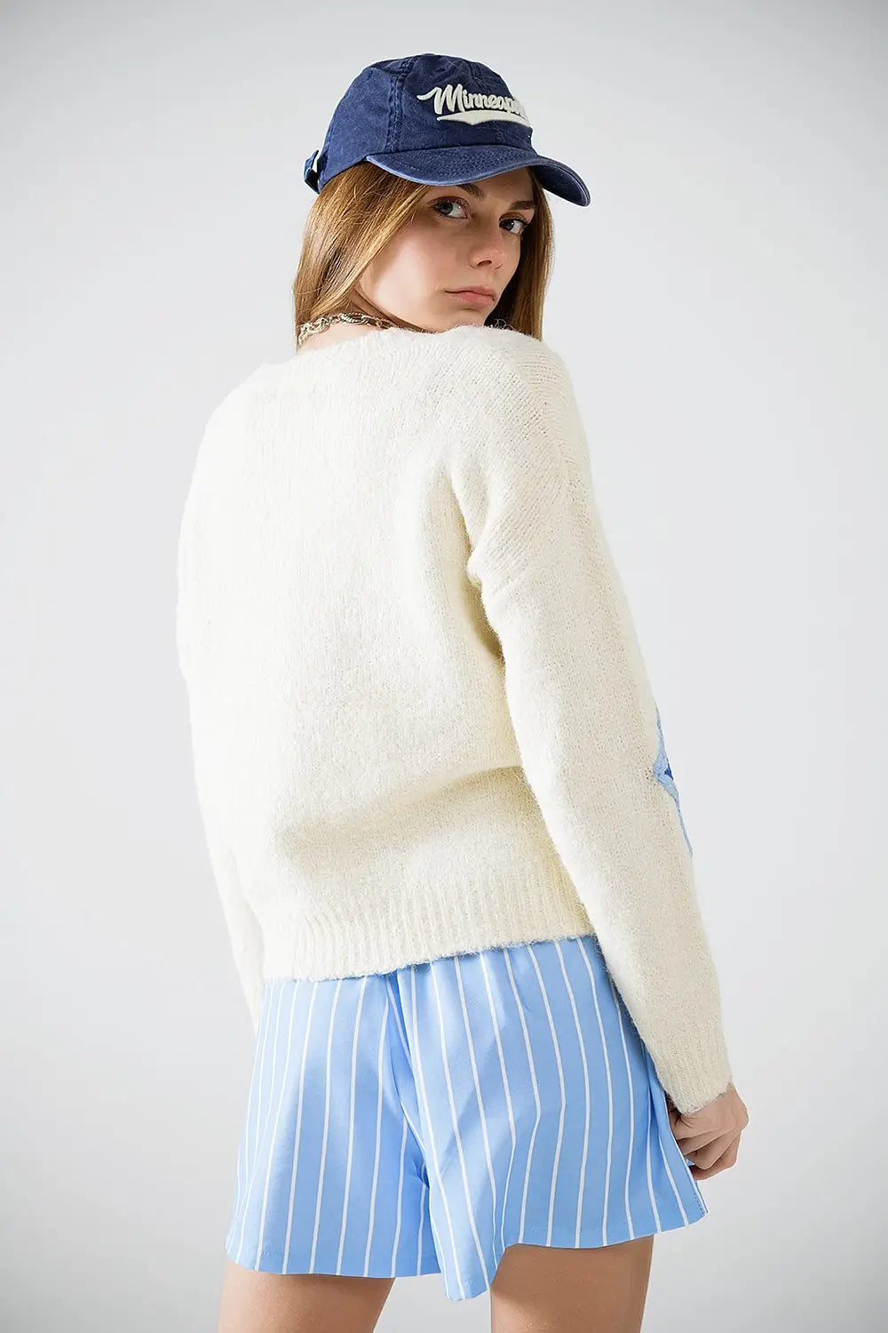 Cream Sweater With Embroidered Stars - One Size / White - Sweaters