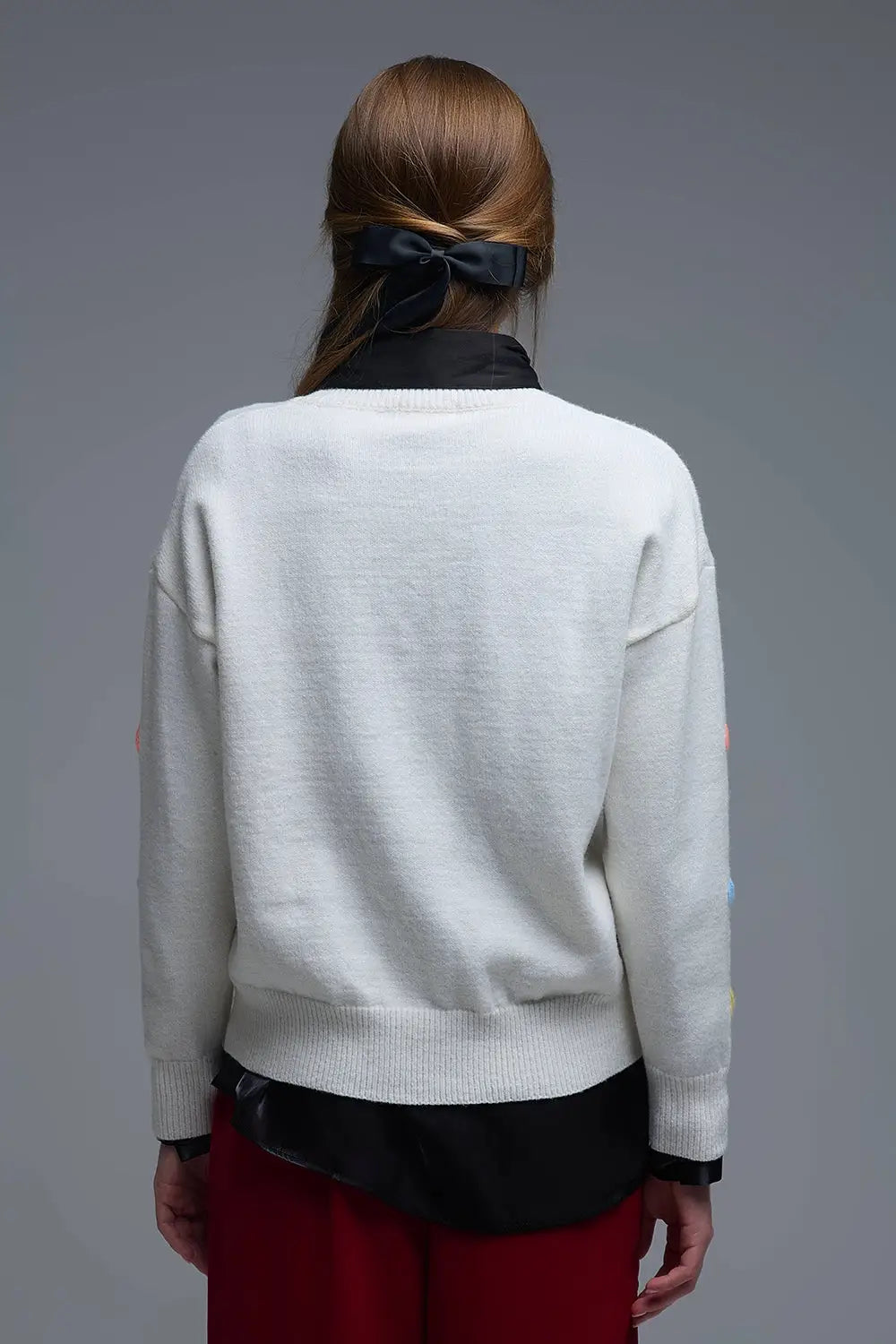 Cream Sweater With Multicolor Embroidered Hearts - One Size / White - Sweaters