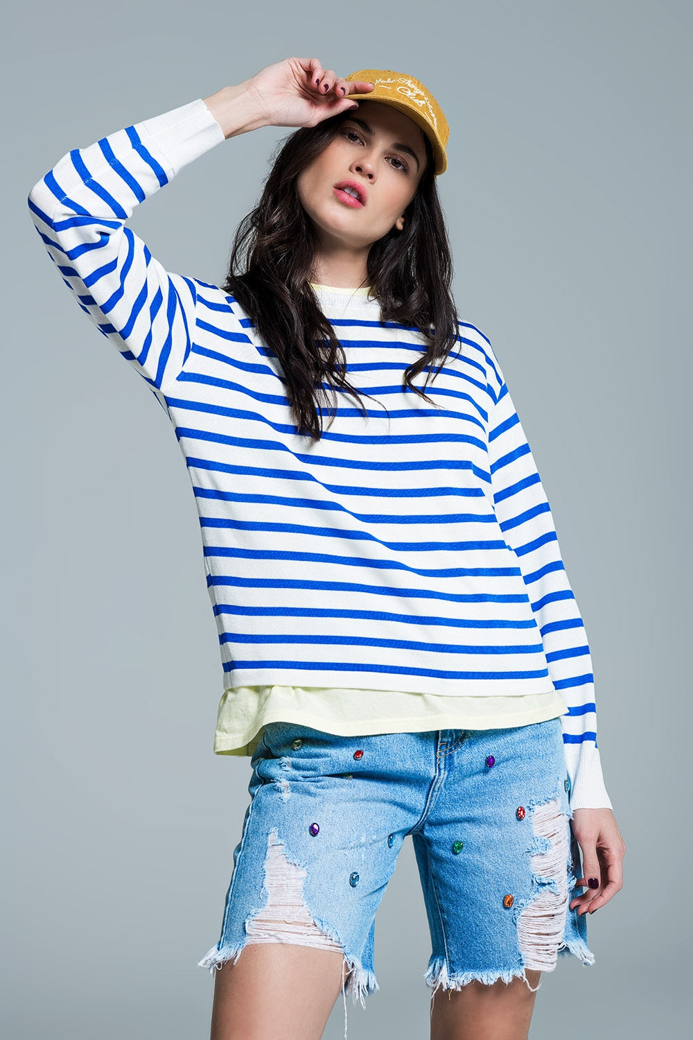 Q2 Crew Neck Basic Stripe Sweater in blue