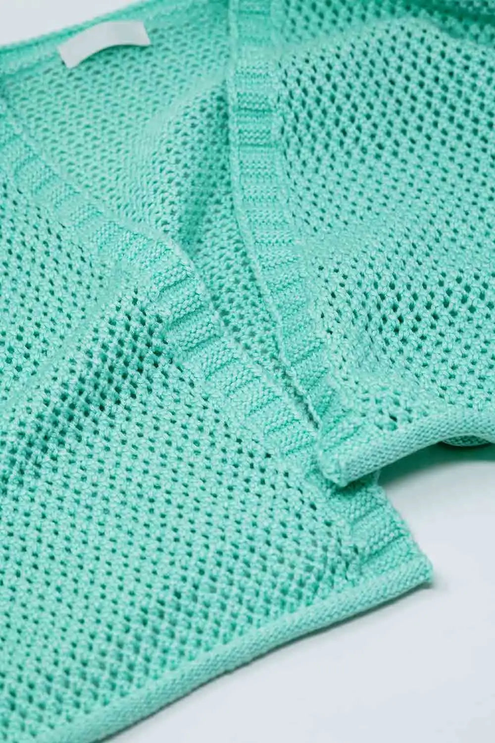Crochet basic cropped cardigan in mint - One Size / Green - Sweaters