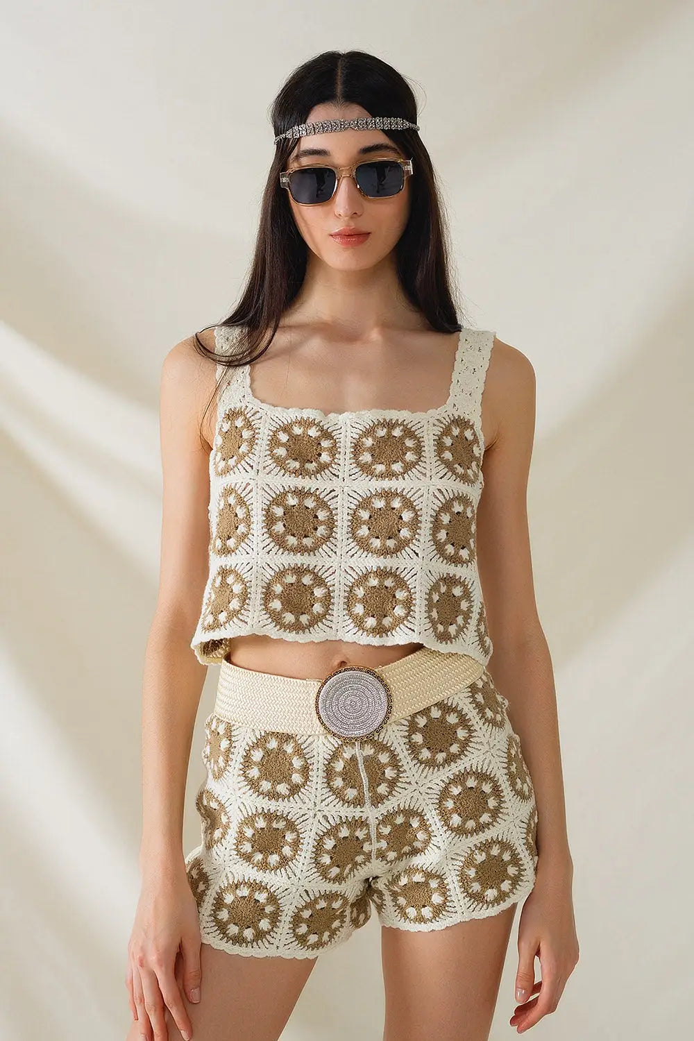 Crochet Crop Top With Circle Pattern in Beige - Tops