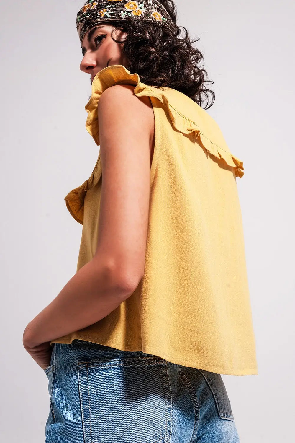 Crop top with bib collar - Shirts