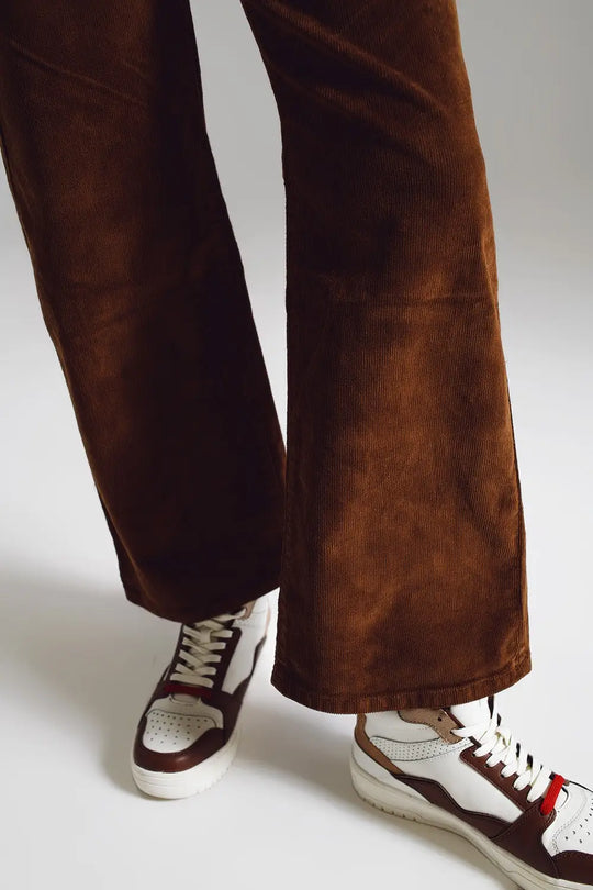 Cropped cord pants in brown - Pants