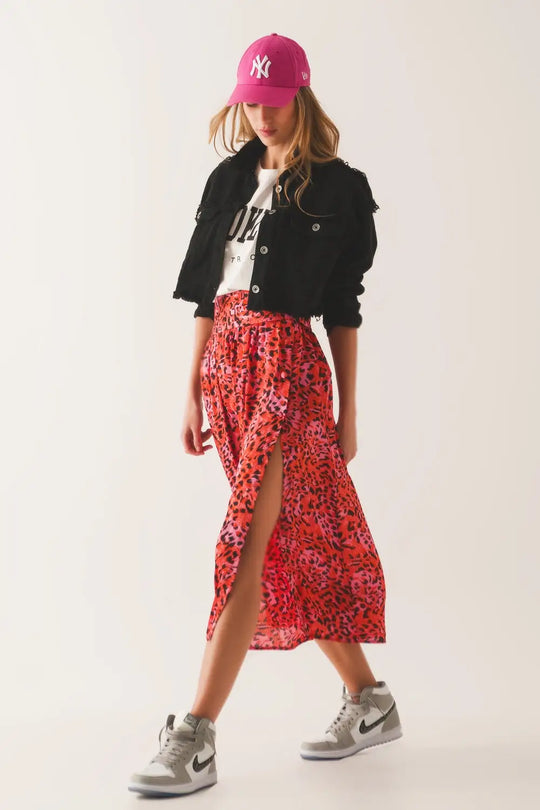 Cropped denim trucker jacket in black - Coats and Jackets