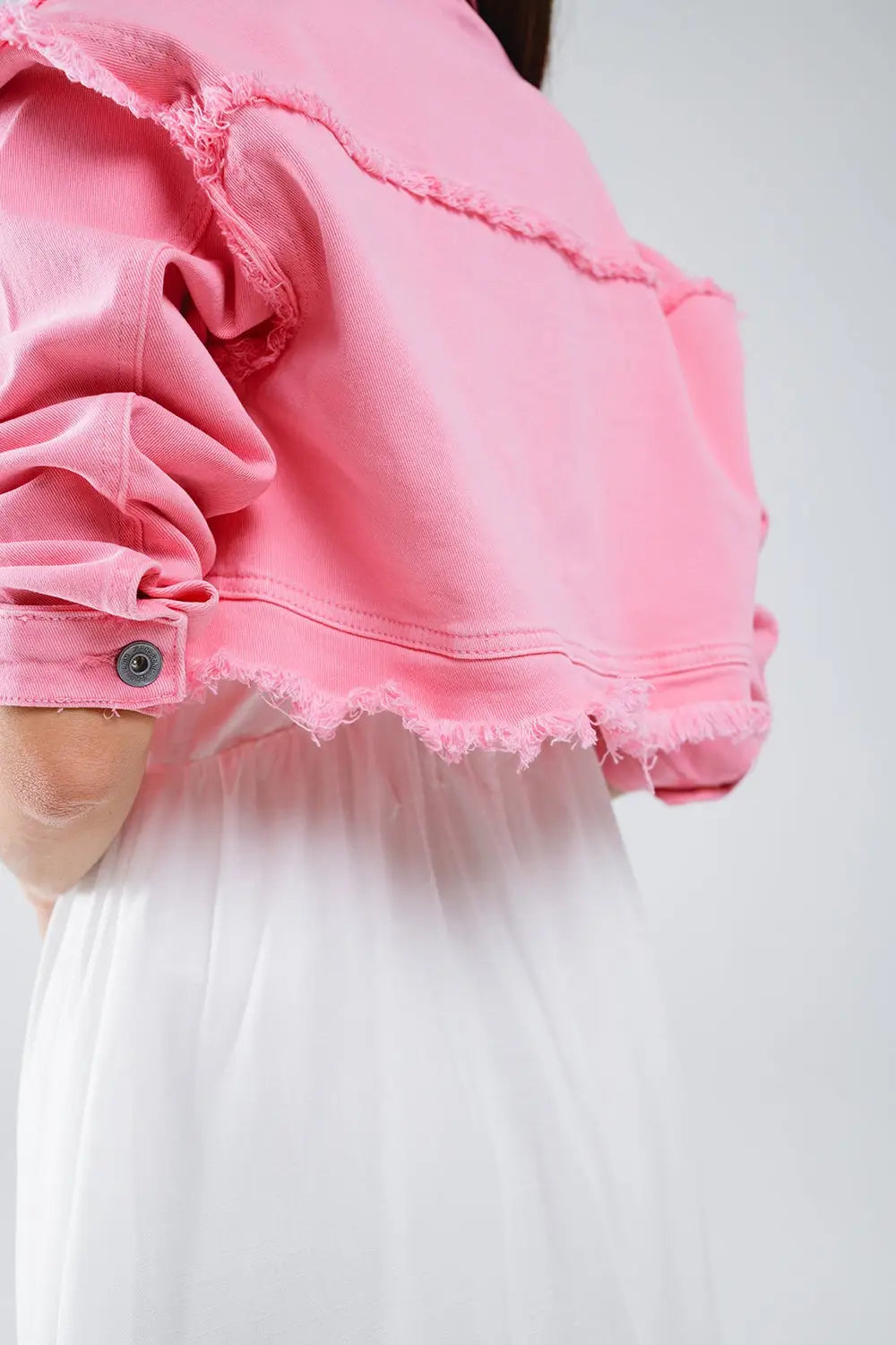 Cropped Jacket With Chest Pockets and Flower Details in Pink - Coats and Jackets