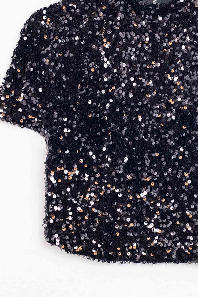 Cropped sequin top in black