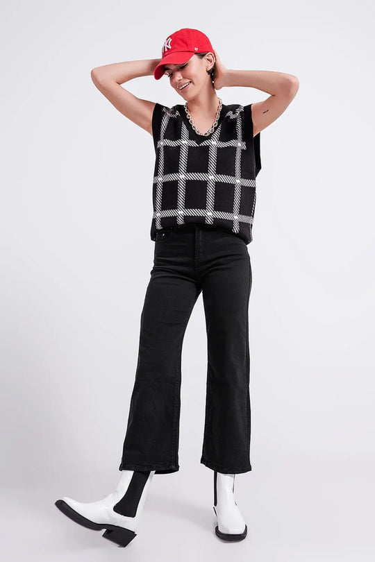 Cropped wide leg jeans in black - Jeans