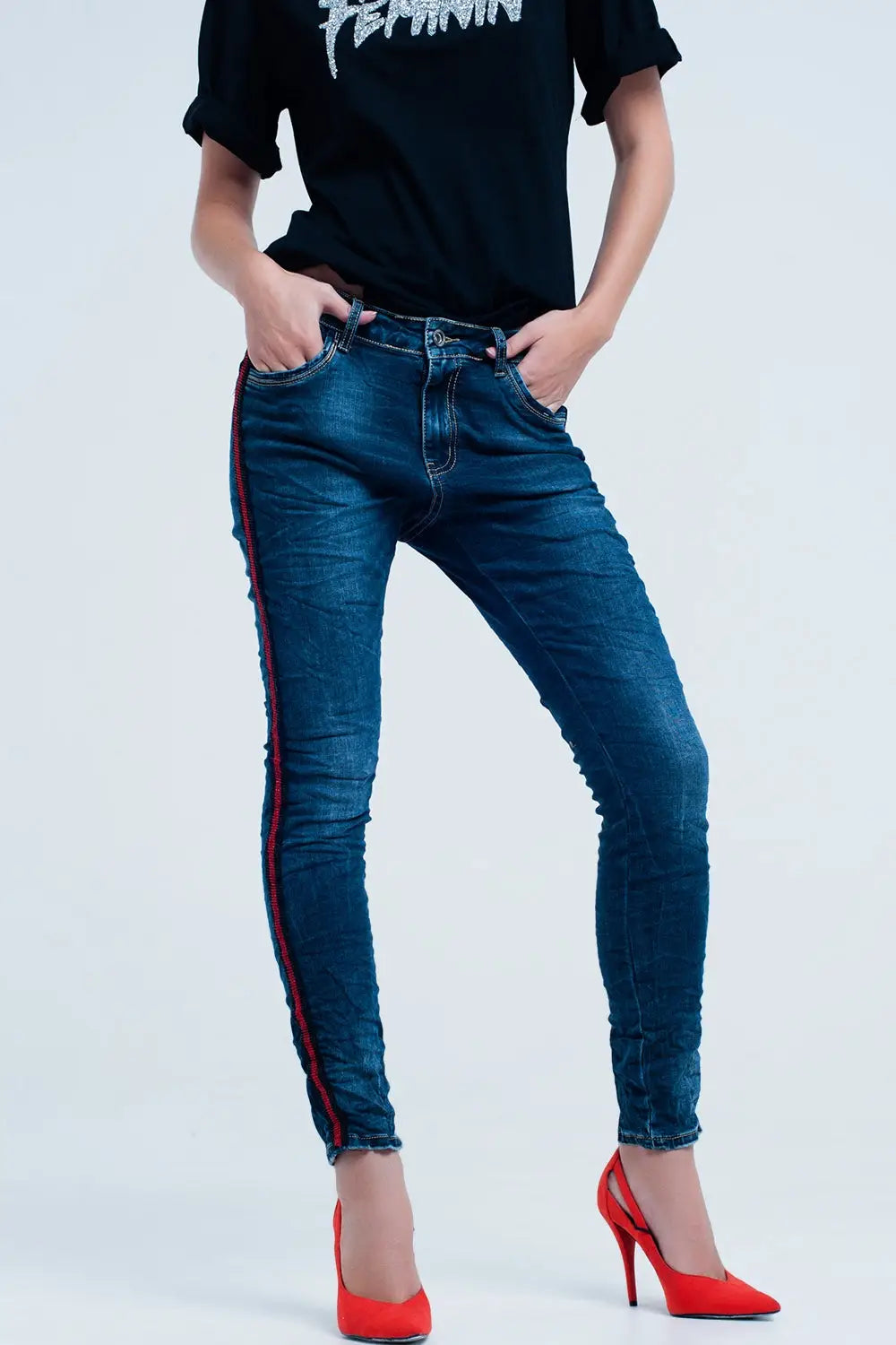 Dark blue boyfriend jeans with red sideband - Jeans