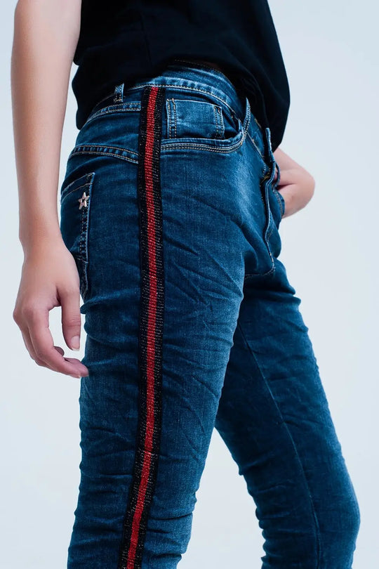 Dark blue boyfriend jeans with red sideband - Jeans
