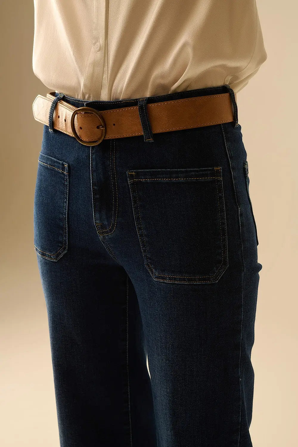 Dark wash jeans with wide leg and pockets - Jeans