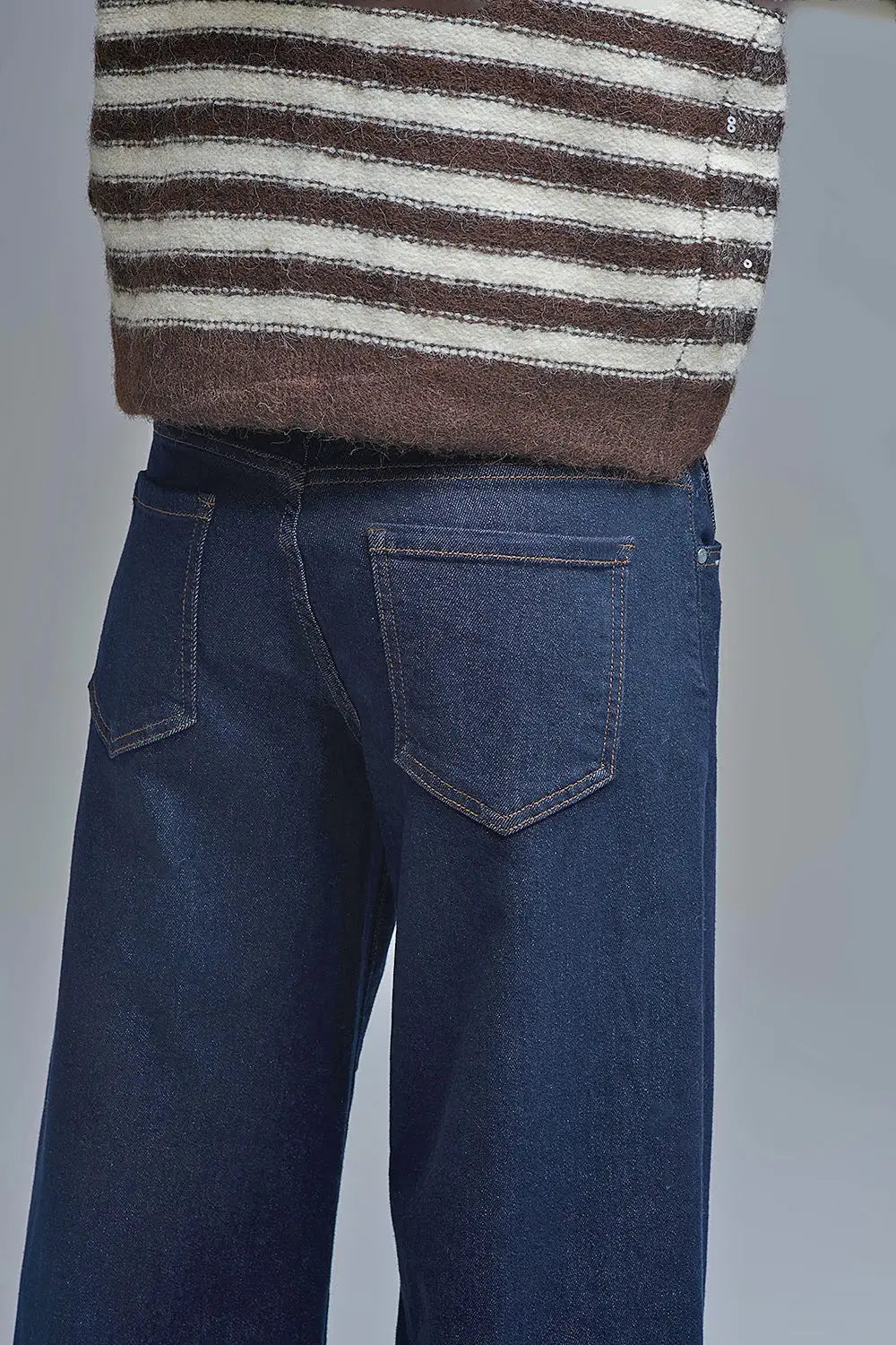 Dark Wash Wide Leg Jeans With Contrasting Stitching - Jeans