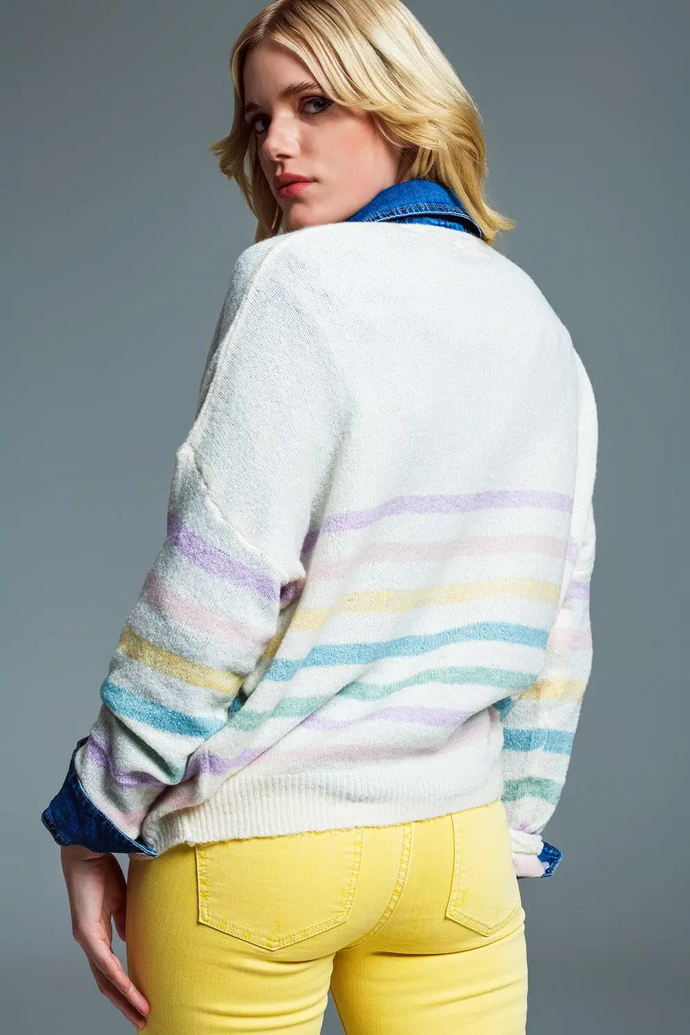 Deep V neck Line Sweater With Stripes in Pastel Colors and Amour Embroidered - One Size / White - Sweaters
