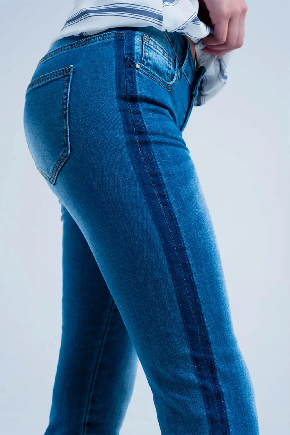 Denim jeans with blue side stripe - Jeans