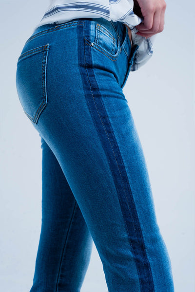 Q2 Denim jeans with blue side stripe