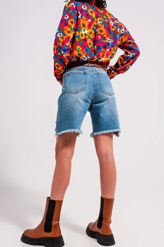 Denim shorts with distressing in light blue - Jeans