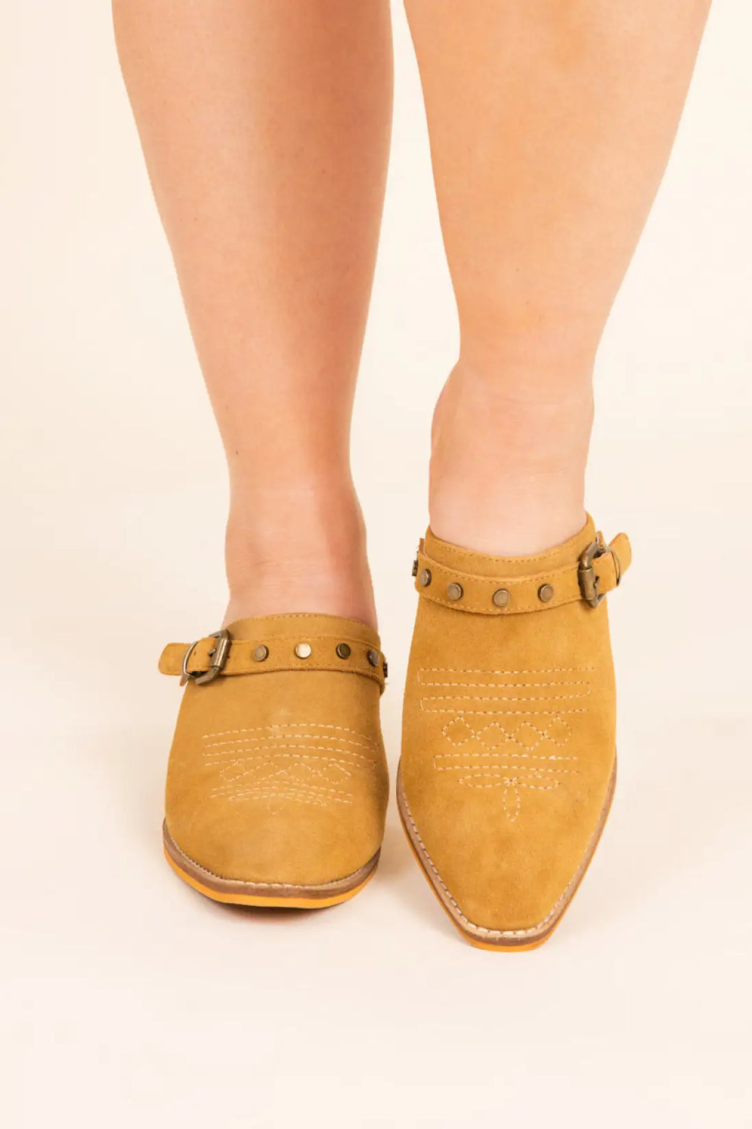 Drancy Western Mule in Tan - 100 Western Boots