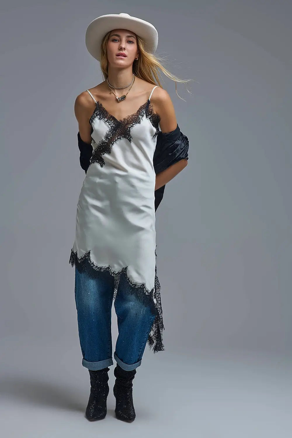 Q2 Elegant Asymmetrical White Satin Lace Dress