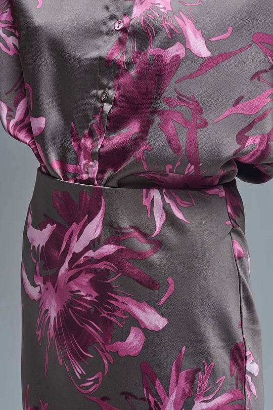 Élégante jupe midi à fleurs en satin gris - Jupes