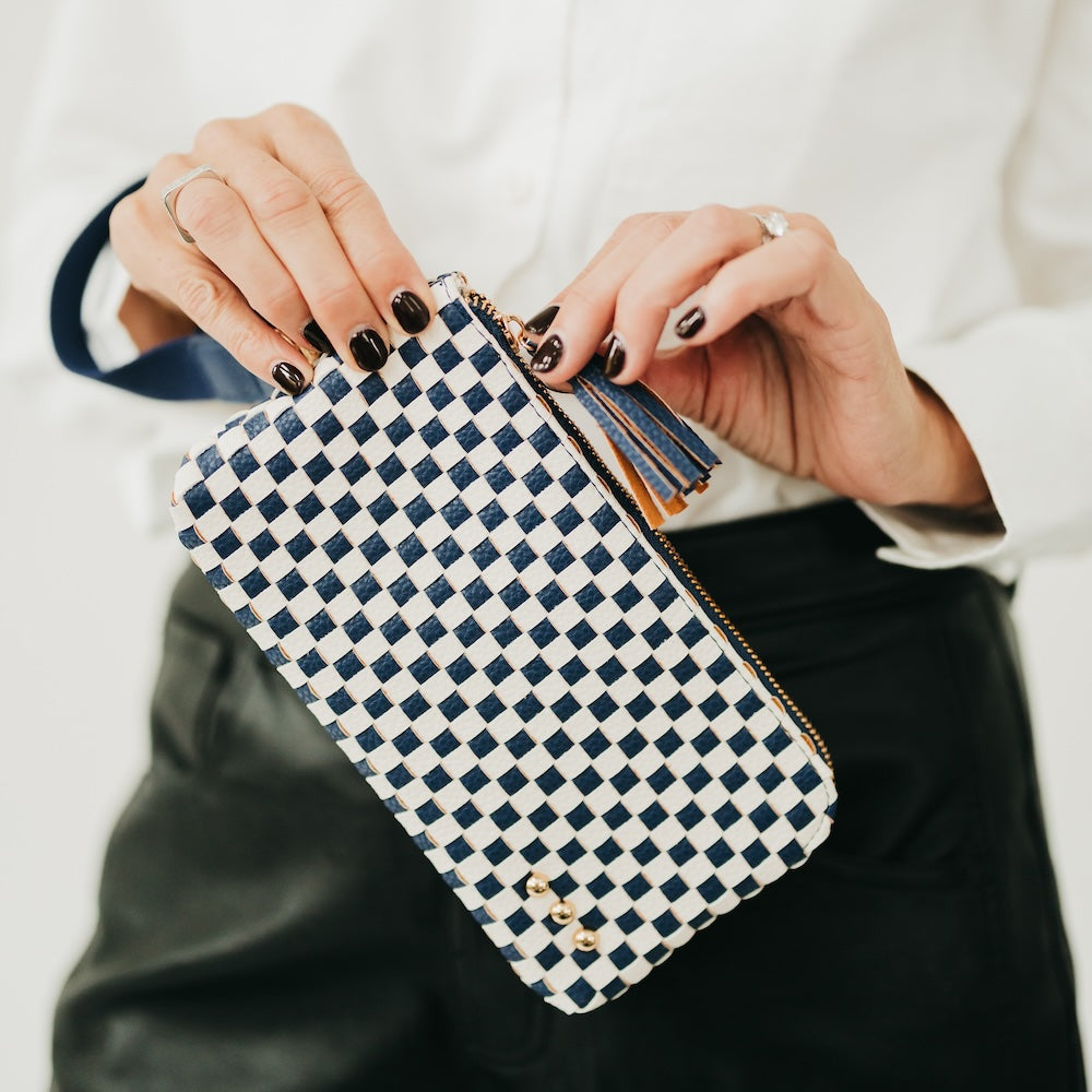 Emma Woven Clutch Wristlet - MELISSA JEAN