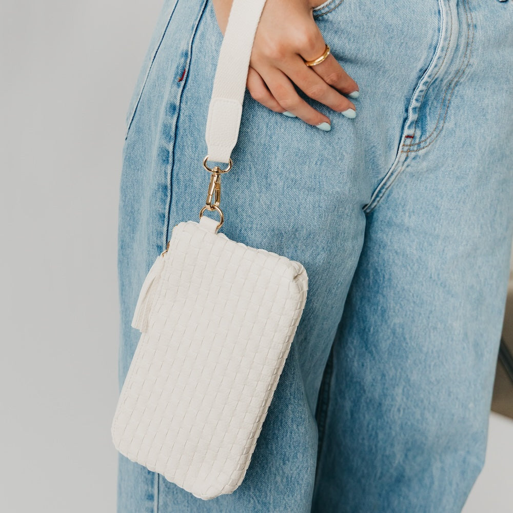 Emma Woven Clutch Wristlet - MELISSA JEAN