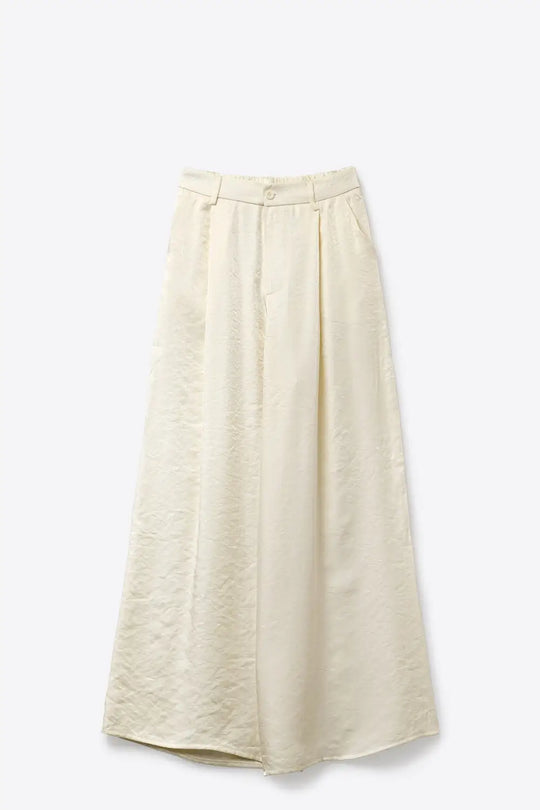 Extra-wide pants in a lightweight and shiny fabric - Pants