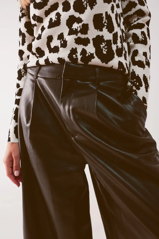 Faux leather wide leg culotte in black - Pants