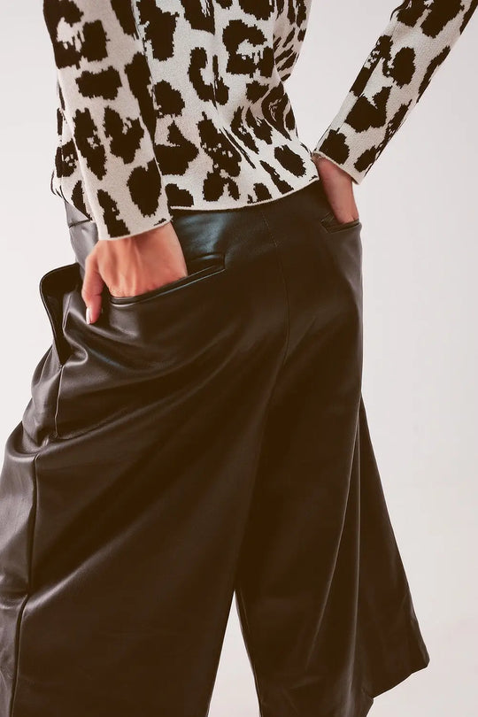Faux leather wide leg culotte in black - Pants