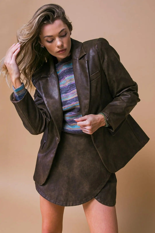 EXCEPTIONAL LOOK FAUX BLAZER