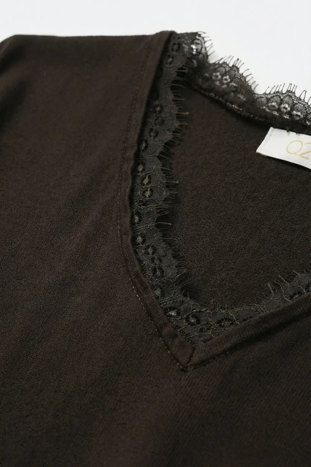 Fine and soft knit sweater with V-neck and lace trim in brown - One Size / Brown