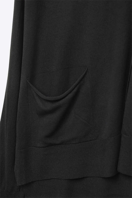 Fine Knit Cardigan with Front Pockets in black - One Size / Black