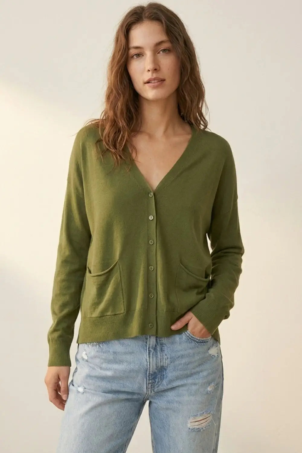 Fine Knit Cardigan with Front Pockets in khaki - One Size / Green