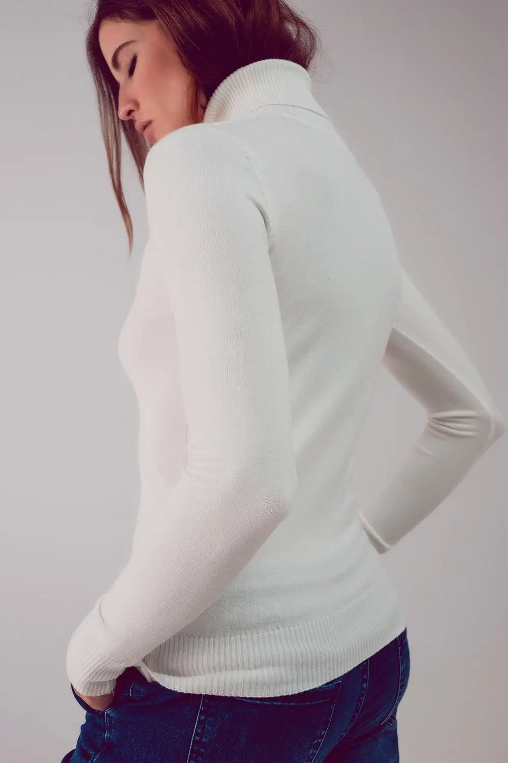 Fine knit high neck jumper in cream - Sweaters